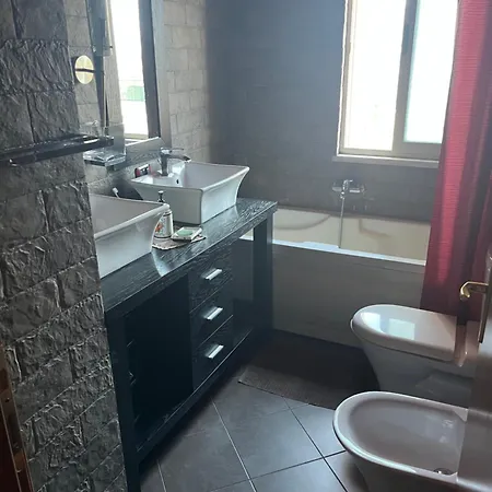 Livia شقة فندقية